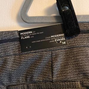 Le Chateau NEW Modern Fit size 14 pants